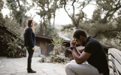 亏惨了！卖家租4000平产房扩产，结果停工又裁员？