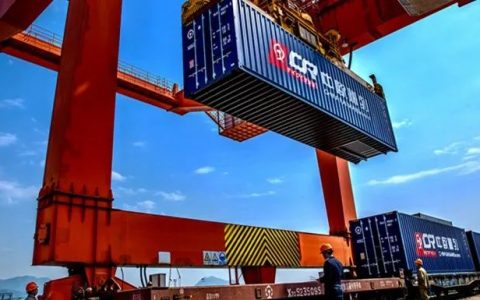 时效快、高稳定，欧洲港口拥堵的背景下中欧班列如何跑出“加速度”？