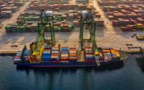 海运附加费不断加码，卖家成本持续增加