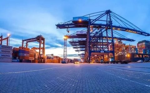 美国佬加征关税高达100%！ 外贸企业丝毫不慌？